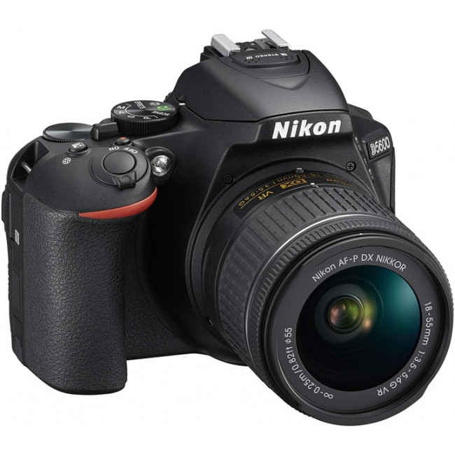 Nikon D5600 kit 18-105